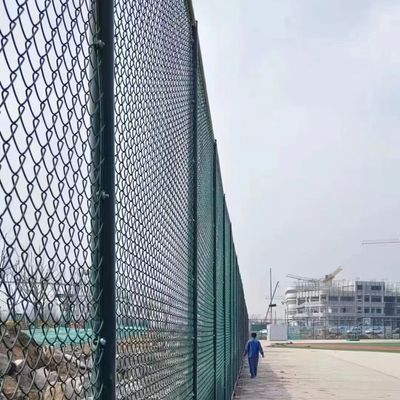 Le maillon de chaîne à chaînes de manteau de Link/PVC, PVC a enduit Diamond Fence, ferme et le champ a galvanisé le fil d'acier clôturant la ferme de produits