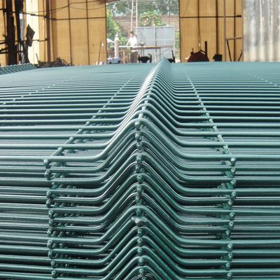 La barrière Panel, PVC pliable v enduit par vert de barrière de jardin plie des panneaux de barrière de grillage de la courbure 3d