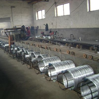 L'électro fil de fer galvanisé, fil galvanisé d'obligatoire/Lires galvanisées/a galvanisé le fil Stee à faible teneur en carbone de lien de boucle de fer