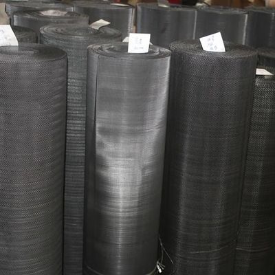 Grillage en acier simple à haute résistance/tissu de fil noir/tissu de grillage de noir de fer de paquet d'écran de fabrication/extrudeuse acier doux