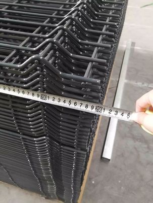 La barrière soudée incurvée/3D décoratif extérieur à la maison a courbé la barrière de sécurité soudée de Mesh Garden Fence Panels /3D de fil