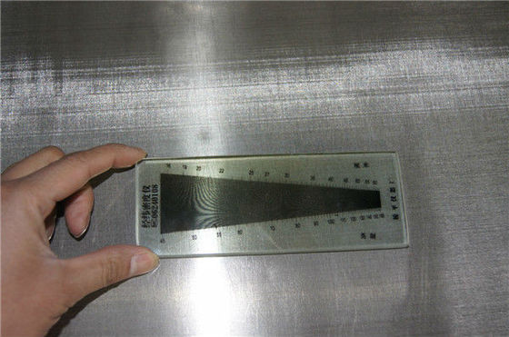 Maille/écran de nickel pour la batterie
